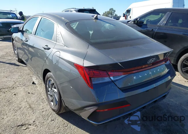 KMHLM4DJ4SU138014: 43835396