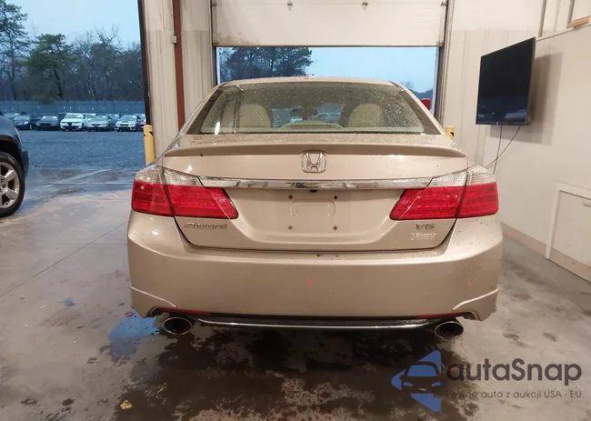 1HGCR3F88DA024694: 43834519