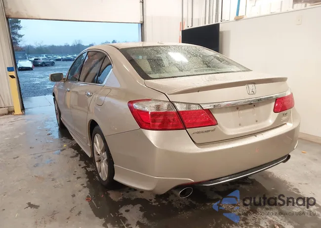 1HGCR3F88DA024694: 43834519