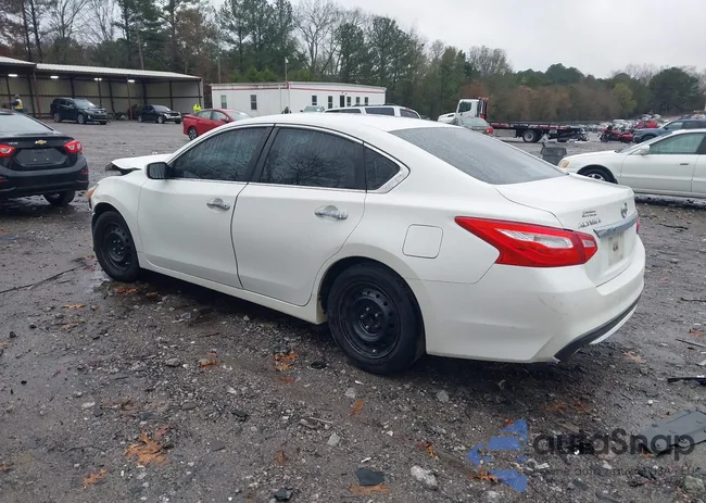 1N4AL3AP7GN304888: 43834543