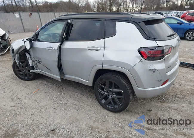 3C4NJDCN5RT116263: 43834585