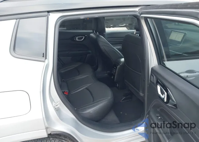 3C4NJDCN5RT116263: 43834585