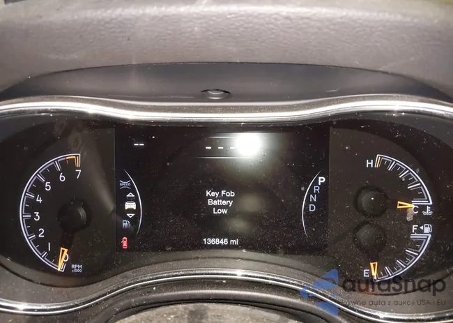 1C4RJFAGXJC135957: 43834683