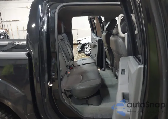 1N6AD0ER6GN758371: 43836070