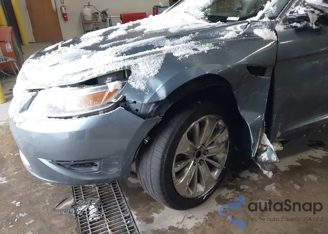 1FAHP2FW6AG137710: 43836183