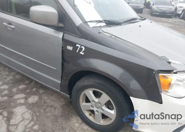 2C4RDGCGXDR581225: 43835526