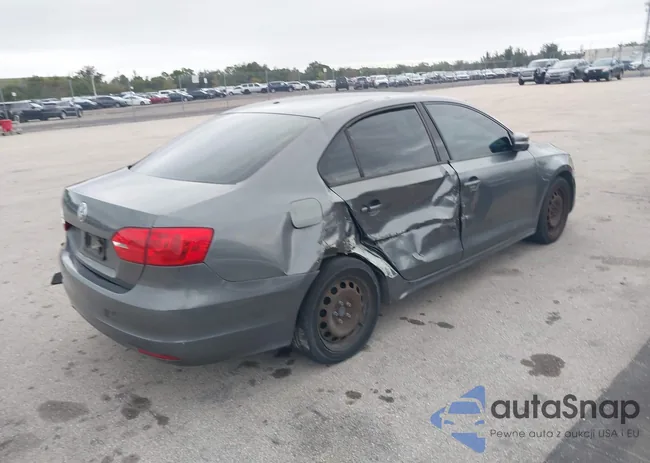 3VWDZ7AJ3BM322281: 43835567