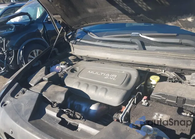 1C4PJLAB2GW329870: 43835720