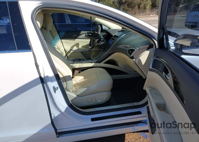 3LN6L2GK9FR627739: 43835733