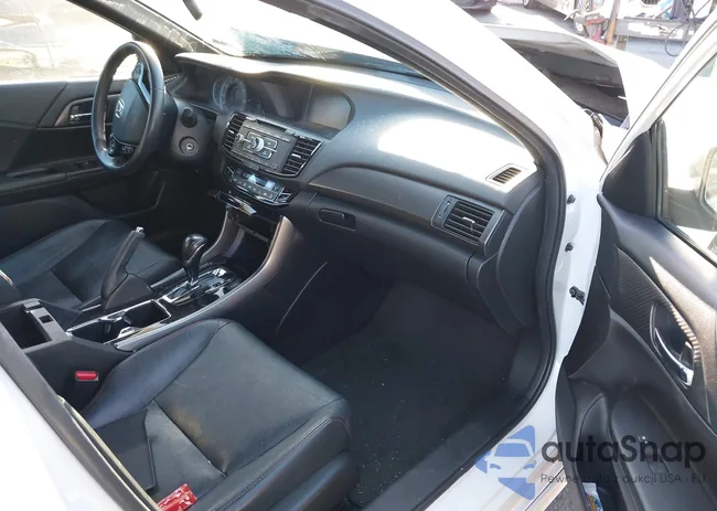 1HGCR2F13HA275724: 43835891