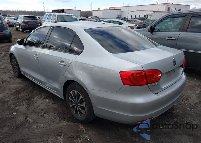 3VW2K7AJ5DM293459: 43837069