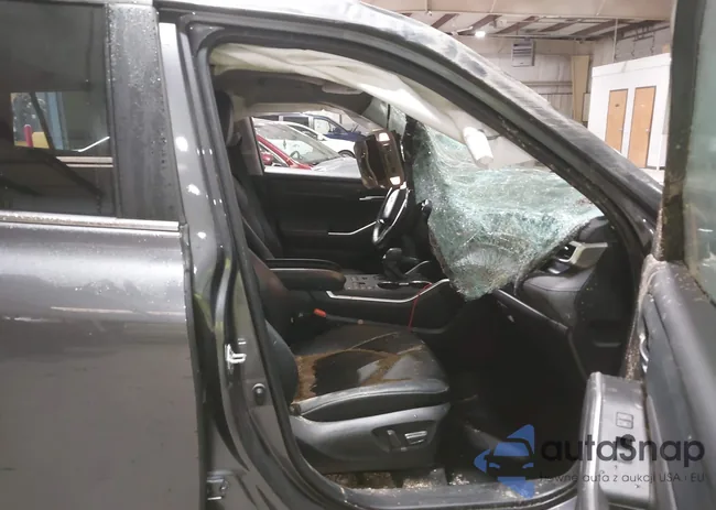 5TDKDRBHXRS552247: 43837118