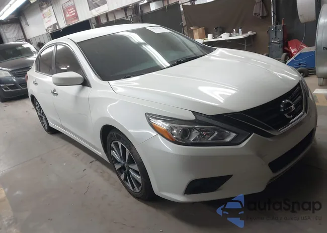 1N4AL3AP5HC159430: 43837160