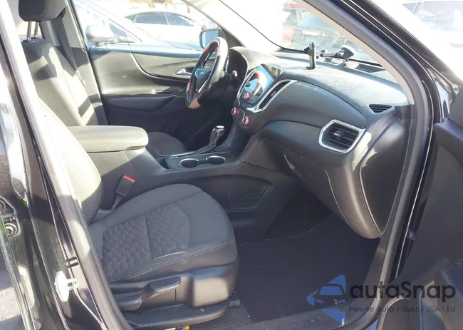 2GNAXTEXXJ6279366: 43837182