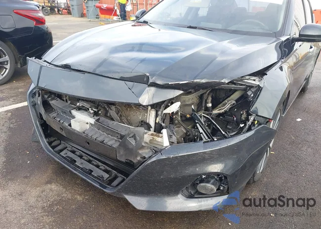 1N4BL4DV4KN308605: 43837241