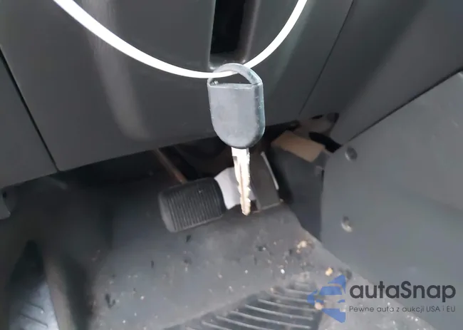 1FMYU02Z25KB63243: 43837346