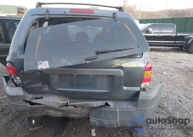 1FMYU02Z25KB63243: 43837346