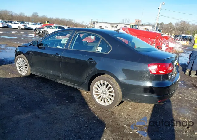 3VWDP7AJ9CM361755: 43836642