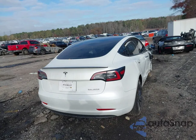 5YJ3E1EC0PF492452: 43836773