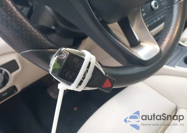 WDCTG4EB6HJ362974: 43836907