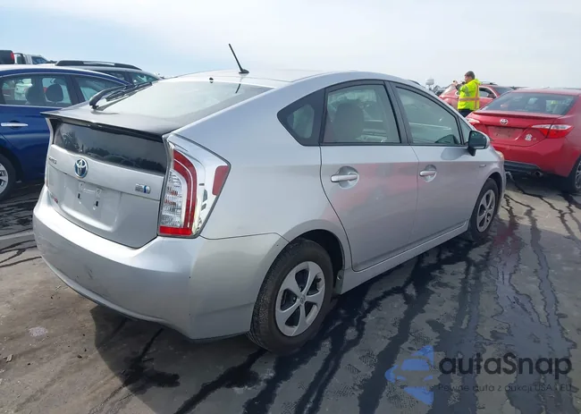 JTDKN3DU9F1902965: 43837952