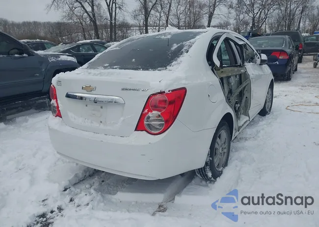 1G1JC5SH5F4161501: 43838009