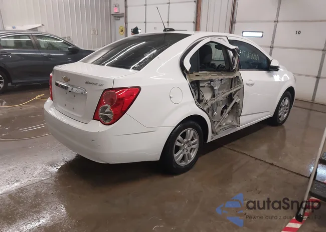 1G1JC5SH5F4161501: 43838009