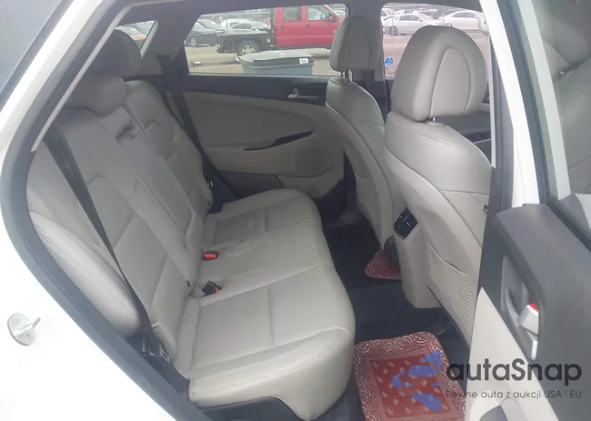 KM8J33A29HU553582: 43838125