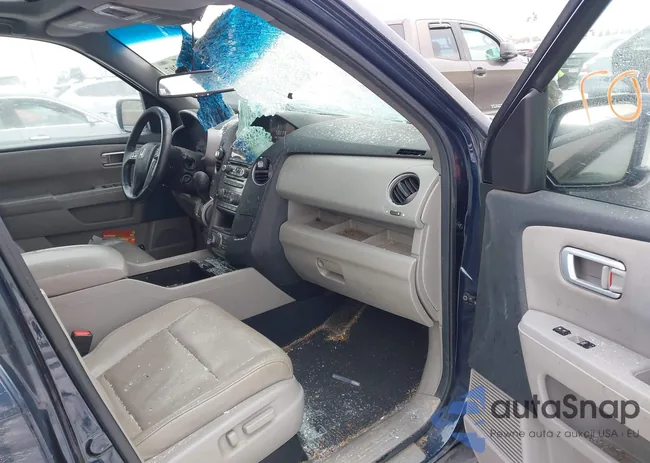 5FNYF4H96CB035238: 43838207