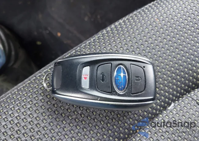 JF2GUADCXR8231081: 43838212