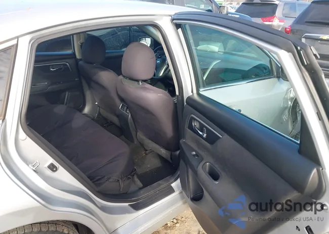 1N4AL3AP3EC133887: 43838446