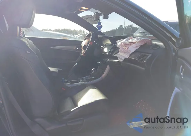 1HGCT2B09GA004261: 43837555