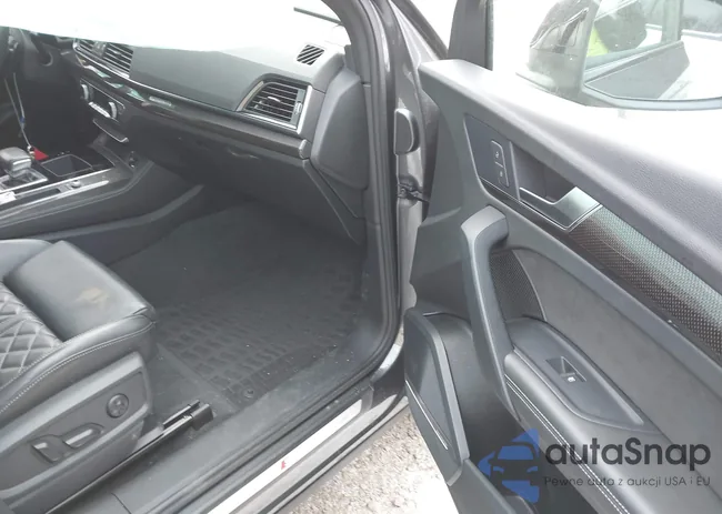 WA1B4AFY5M2106383: 43837599