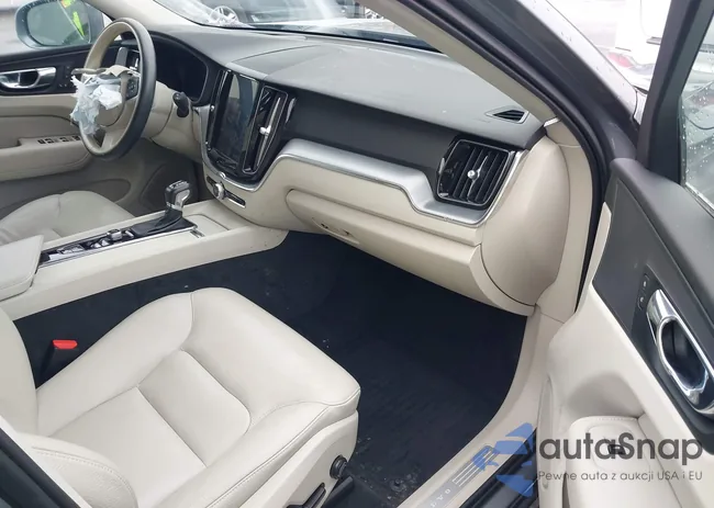 LYV102RK5JB110406: 43837617