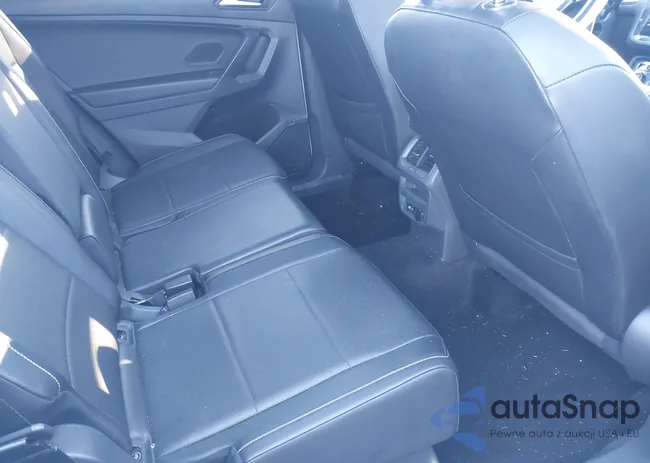 3VV2B7AX4MM057684: 43837632