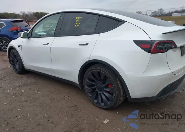 5YJYGDEF5MF244057: 43837827