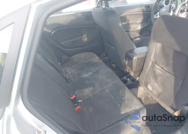 3FADP4BJ2HM155853: 43839221