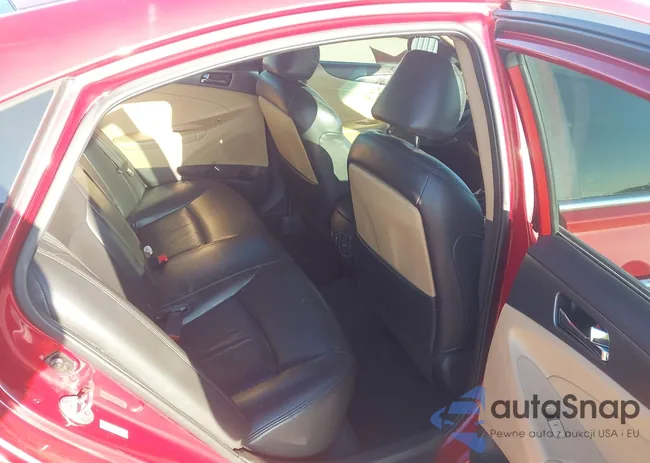 KMHEC4A48BA012735: 43839265