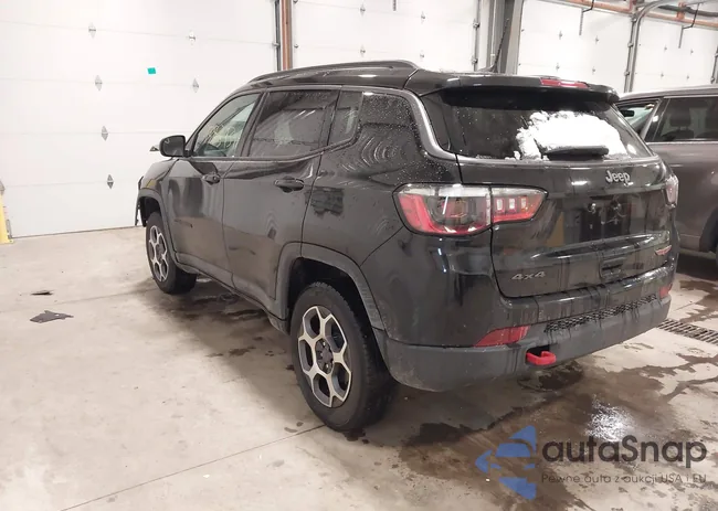 3C4NJDDB5NT151545: 43839347