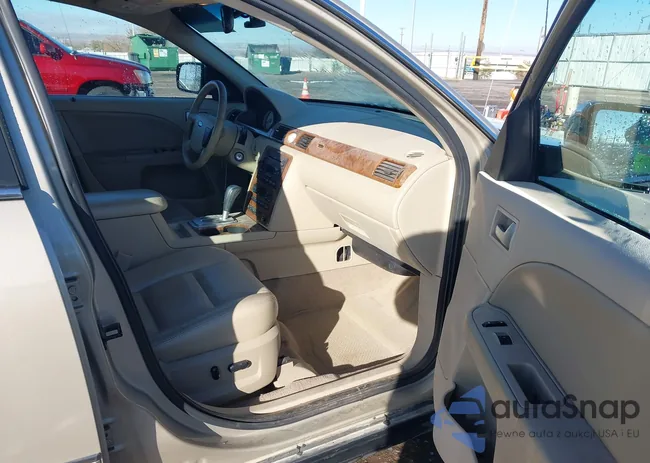 1FAFP281X5G190005: 43839449