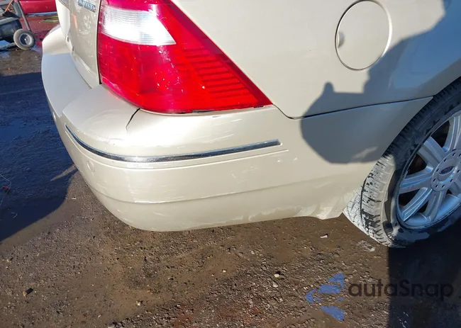 1FAFP281X5G190005: 43839449