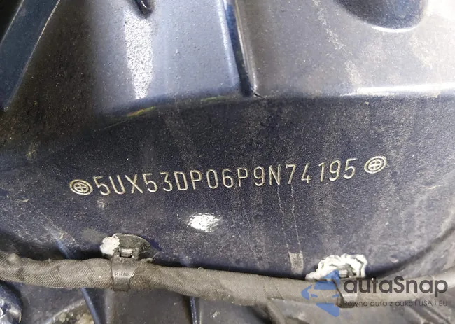 5UX53DP06P9N74195: 43839482