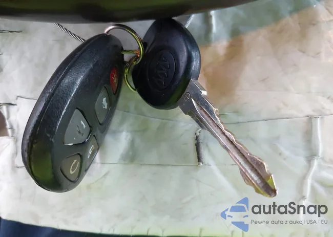 1G4HD57288U189671: 43839485