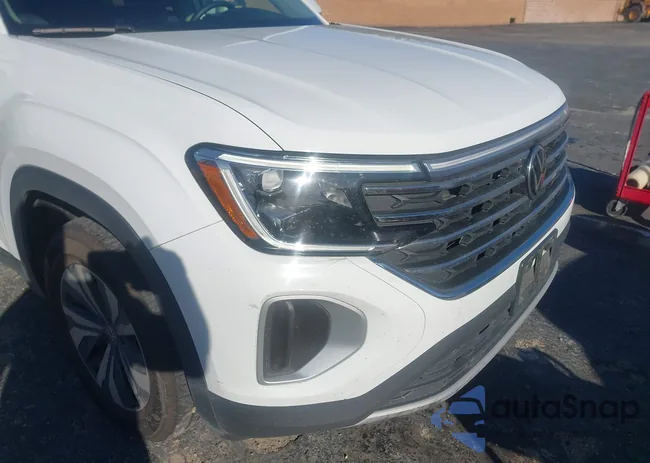 1V2LR2CA7RC592445: 43838691