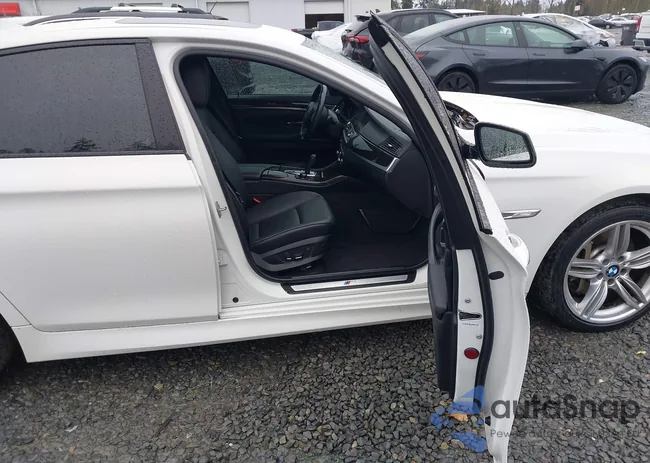 WBAFU7C51DDU66384: 43840180