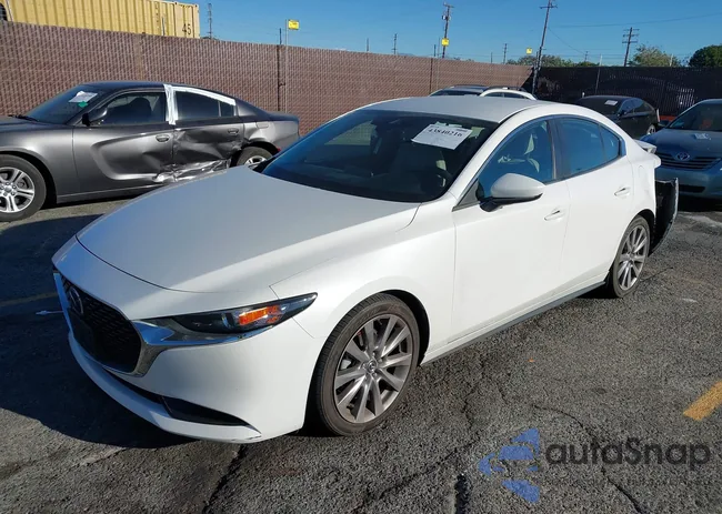 3MZBPAAL1KM112385: 43840216