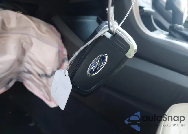 2FMPK3J90HBC28352: 43840226