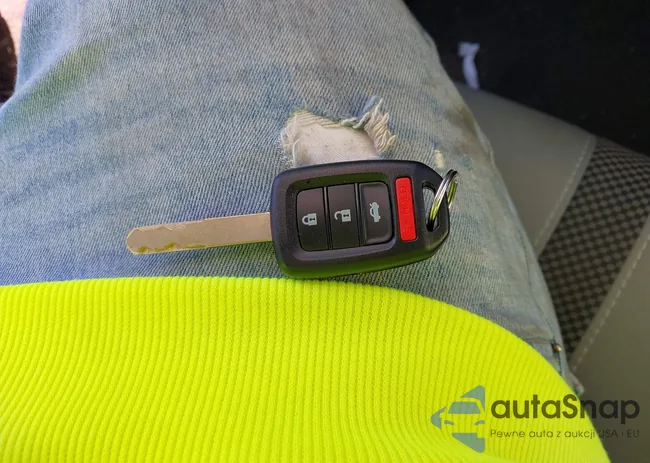 2HGFC2F69LH585803: 43840273