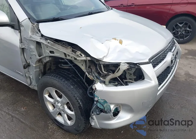 JTMDK4DV4AD013949: 43840320