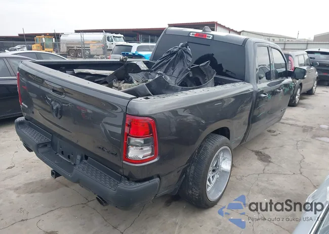 1C6SRFBTXMN737179: 43840355